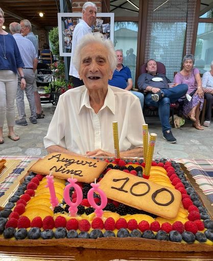100 anni di nonna Nina: alla Cà Bianca di Roccabruna un compleanno davvero speciale 100 anni di nonna Nina: alla Cà Bianca di Roccabruna un compleanno davvero speciale
