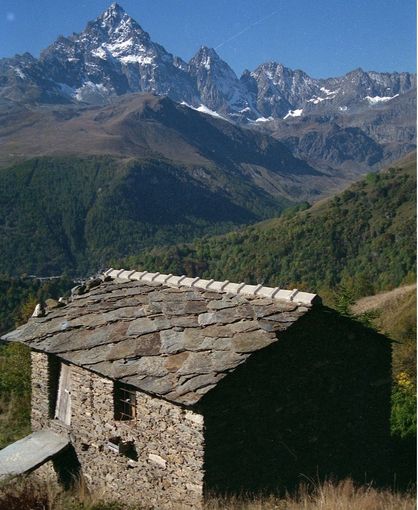 Studenti americani di architettura a Crissolo per partecipare al Festival internazionale CortAlp Studenti americani di architettura a Crissolo per partecipare al Festival internazionale CortAlp