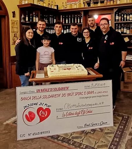 Ottomila euro di solidarietà per la Collina degli Elfi con il Natale dei Brüt Sporc e Gram Ottomila euro di solidarietà per la Collina degli Elfi con il Natale dei Brüt Sporc e Gram