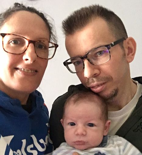 "Un parto esplosivo": troppo tardi per andare in ospedale, Mattia nasce in casa a Magliano Alpi