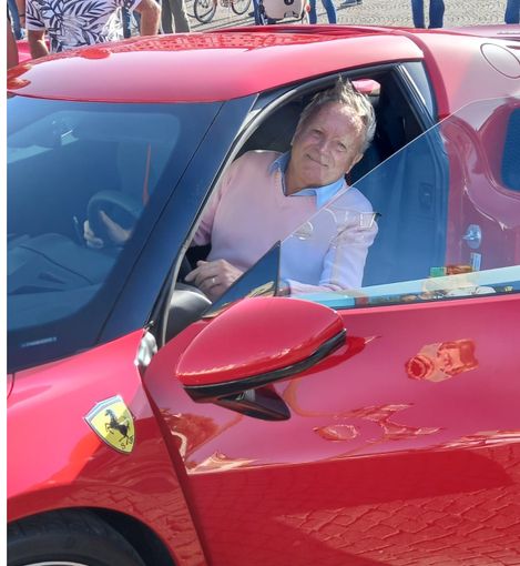 Successo a Cuneo per il raduno delle Ferrari