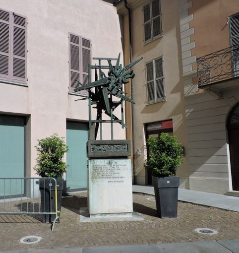 Al Palazzo comunale, la premiazione del concorso “23 Giorni della Città di Alba” Al Palazzo comunale, la premiazione del concorso “23 Giorni della Città di Alba”