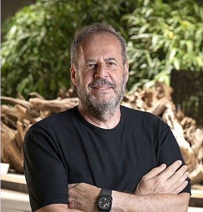 Mario Cucinella, architetto (foto da www.mcarchitects.it)