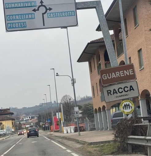 La foto che si è diffusa sui social del "presunto" autovelox La foto che si è diffusa sui social del "presunto" autovelox