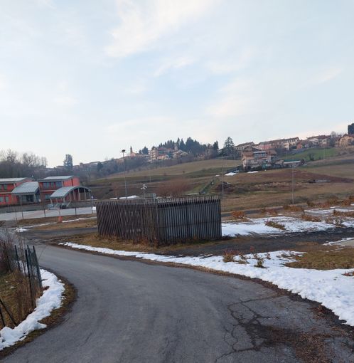 La zona dove verrà realizzata l'area camper La zona dove verrà realizzata l'area camper