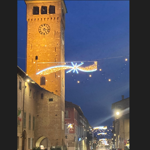 Dalle luci ai presepi: a Cherasco il Natale è diventato diffuso