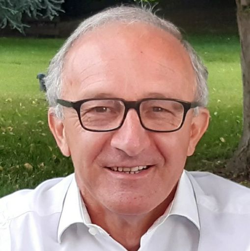 Il candidato a sindaco Mario Campanella Il candidato a sindaco Mario Campanella