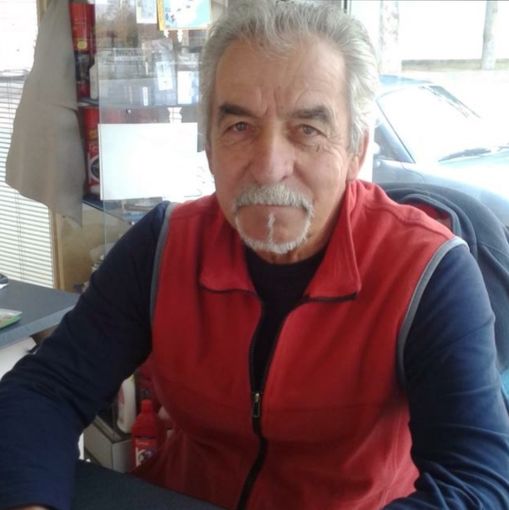 Va in pensione Beppe Lingua, storico gestore della stazione Socogas di via Roncata a Cuneo