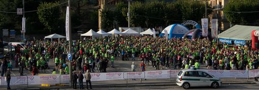 Dronero: l'edizione 2016 della Passeggiata per la Vita Dronero: l'edizione 2016 della Passeggiata per la Vita