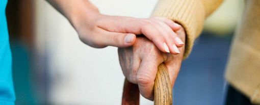 L’anziano fragile e le difficoltà del care giver, come affrontare i problemi della quotidianità senza arrendersi