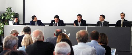 Un momento del dibattito