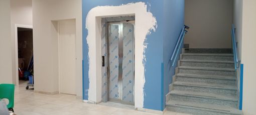 Il nuovo ascensore nel plesso scolastico di Pagno Il nuovo ascensore nel plesso scolastico di Pagno