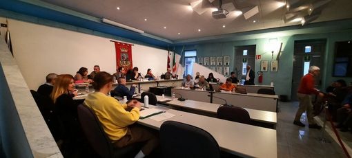 La turbolenta settimana di Borgo dopo il voto sul biodigestore. Le minoranze: “Isolati per scelta propria" La turbolenta settimana di Borgo dopo il voto sul biodigestore. Le minoranze: “Isolati per scelta propria"