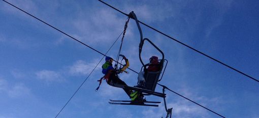 “Pianificata immediatamente l’interruzione dell’impianto, ma lo scarrucolamento ha vanificato le operazioni”: così la Prato Nevoso spa “Pianificata immediatamente l’interruzione dell’impianto, ma lo scarrucolamento ha vanificato le operazioni”: così la Prato Nevoso spa