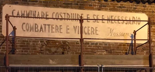 Restauro scritte fasciste a Scarnafigi, l'Anpi Cuneo: "Incitano alla violenza alla sopraffazione dei popoli" Restauro scritte fasciste a Scarnafigi, l'Anpi Cuneo: "Incitano alla violenza alla sopraffazione dei popoli"