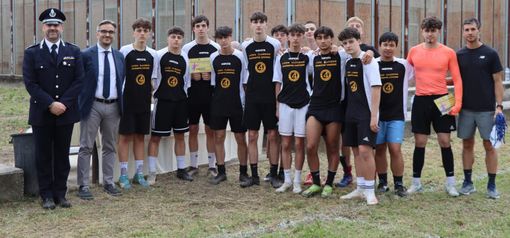 Alba, in carcere il quadrangolare di calcio con le squadre delle scuole superiori cittadine Alba, in carcere il quadrangolare di calcio con le squadre delle scuole superiori cittadine