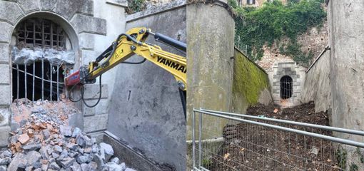 A Mondovì Piazza si riscopre l'accesso al tunnel Quinta Armata, primo passo per "Mondovì Sotterranea" A Mondovì Piazza si riscopre l'accesso al tunnel Quinta Armata, primo passo per "Mondovì Sotterranea"