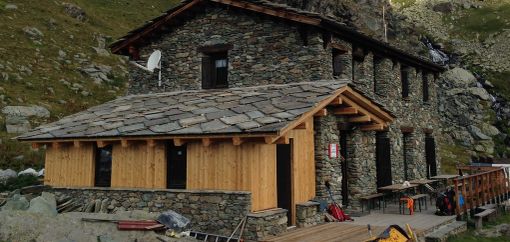 Il nuovo bivacco invernale del rifugio Alpetto