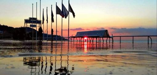 Il Coronavirus a Nizza: "Difficile accettare uno stile di vita così stringente. Ma serve che tutti facciano la propria parte" Il Coronavirus a Nizza: "Difficile accettare uno stile di vita così stringente. Ma serve che tutti facciano la propria parte"