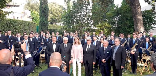 Anche tredici musicisti cuneesi al concerto del 2 Giugno ai giardini del Quirinale Anche tredici musicisti cuneesi al concerto del 2 Giugno ai giardini del Quirinale