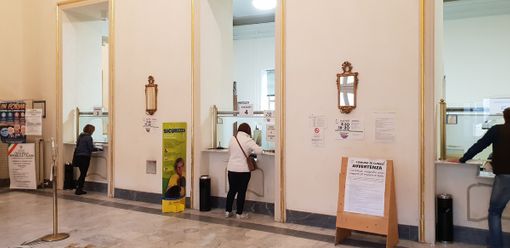 Un mese per duplicare la carta di identità a Cuneo? Il vicesindaco: "Appuntamento per il giorno dopo, ma la signora era al mare" Un mese per duplicare la carta di identità a Cuneo? Il vicesindaco: "Appuntamento per il giorno dopo, ma la signora era al mare"