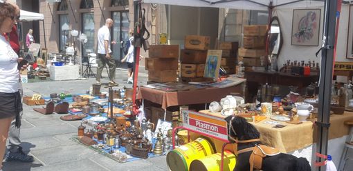 Immagini dal MercAntico di Saluzzo, domenica 11 giugno