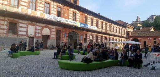 Il nuovo cortile de il ” Quartiere" nella caserma Musso