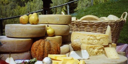 Al Monastero della Stella si presenta il riconoscimento “Prodotto Parco Monviso”