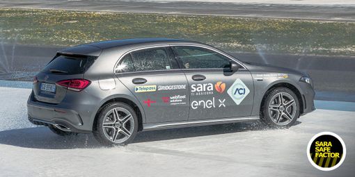 La guida responsabile si impara a scuola: “Sara Safe Factor” fa tappa a Cuneo La guida responsabile si impara a scuola: “Sara Safe Factor” fa tappa a Cuneo