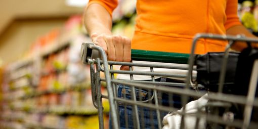 In attesa del rinnovo del contratto previsti 350 euro per i lavoratori del terziario In attesa del rinnovo del contratto previsti 350 euro per i lavoratori del terziario