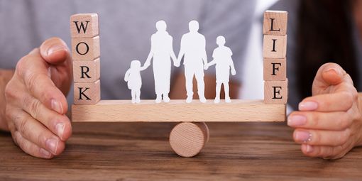 “Lo Stato abbandona il welfare?”: ad Alba lectio magistralis col professor Tito Boeri