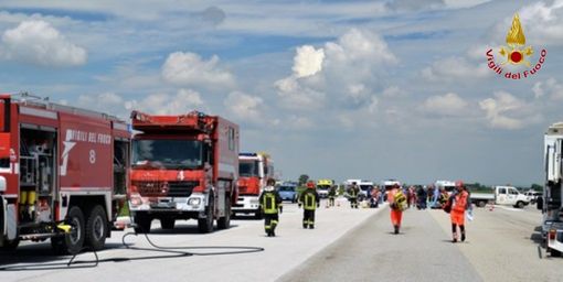 Esercitazione aeroportuale interforze presso lo scalo internazionale di Levaldigi