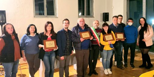 Rifreddo: consegnati i primi quattro riconoscimenti De.C.O. Rifreddo: consegnati i primi quattro riconoscimenti De.C.O.