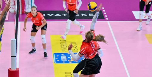 (foto - pagina fb cuneo granda volley) (foto - pagina fb cuneo granda volley)