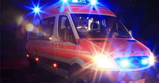 Auto fuori strada nella notte sulla provinciale 663 a Saluzzo