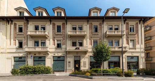 La sede dei Commercianti albesi in piazza San Paolo ad Alba