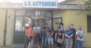 Il ringraziamento dell'associazione Le Nuvole all'ASD Acaja Basketball school e alla Società Bocciofila Autonomi di Fossano per la nuova sede Il ringraziamento dell'associazione Le Nuvole all'ASD Acaja Basketball school e alla Società Bocciofila Autonomi di Fossano per la nuova sede