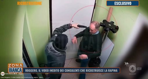 Un frame del video mandato in onda dalla trasmissione Zona Bianca