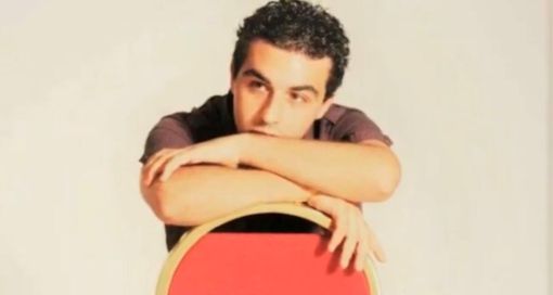 "Grande come sei tu": Alessio Cavallo canta il "Grazie" in musica alla Croce Bianca di Ceva (VIDEO)