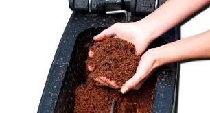 Monforte d'Alba: il compostaggio funziona