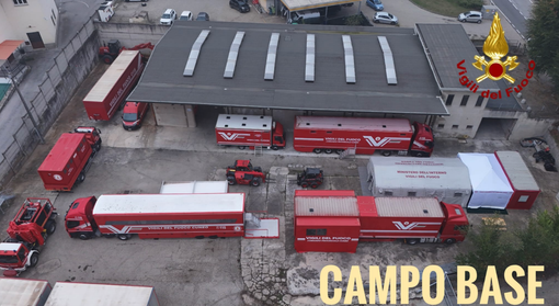 Vigili del Fuoco Alba, allestito campo base di colonna mobile per ricordare i trent'anni dall'alluvione Vigili del Fuoco Alba, allestito campo base di colonna mobile per ricordare i trent'anni dall'alluvione
