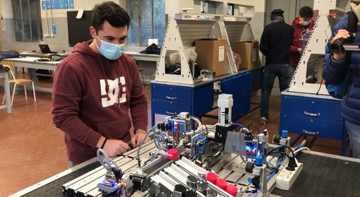 Anche a Savigliano rientro al 50%: “Mancava stare in classe con compagni e professori”(FOTO e VIDEO)