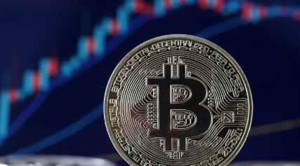 Il Bitcoin supera le avversità del weekend e 99Bitcoins impressiona con la sua prevendita