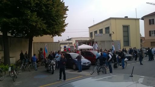 Dalle 5 del mattino Alstom di Savigliano è in sciopero contro trasferimenti e delocalizzazione
