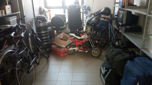 Negozio” clandestino di merce rubata ad Asti: gran parte della refurtiva da Alba e dintorni Negozio” clandestino di merce rubata ad Asti: gran parte della refurtiva da Alba e dintorni