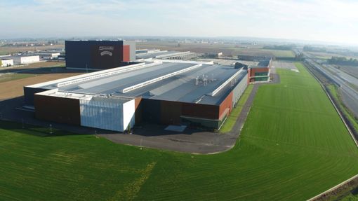 Lo stabilimento Panealba di Cherasco Lo stabilimento Panealba di Cherasco