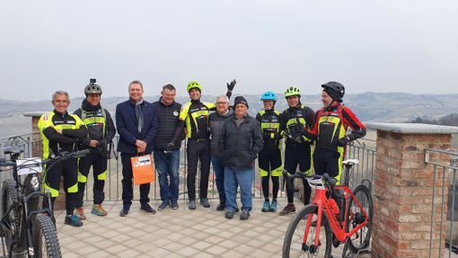 Emozioni e luoghi per il gruppo di "Pedalando con le donne"