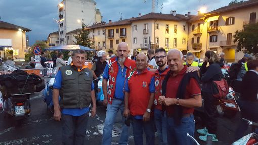 Nella foto alla partenza il Presidente Mario Cesano, il vice Matteo Mellano con il Sindaco di Verzuolo GianCarlo Panero, Paolo Perlo e Giuseppe Degioanni