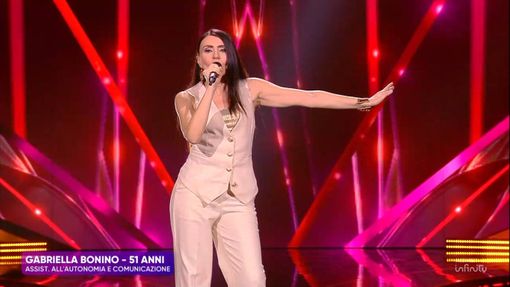 L'esibizione di Gabriella Bonino - foto: Facebook L'esibizione di Gabriella Bonino - foto: Facebook
