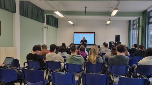 Insite Tours in cattedra al Bonelli di Cuneo per le classi Turismo e Ambiente